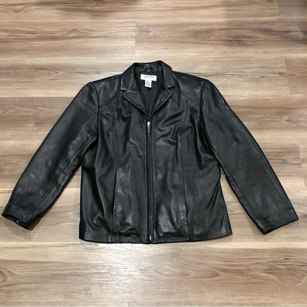 ALFANI Black Lamb Leather Silver YKK Zipper Women Size Petite Large